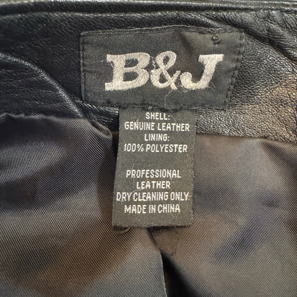 Black Leather Straight Leg‎ Pants - Picture 10 of 10
